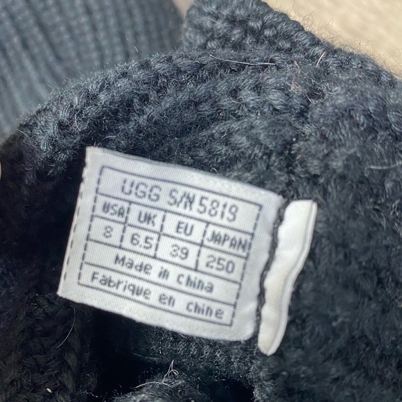 UGG Classic Cardy Boots Black ribbed - Picture 4 of 13